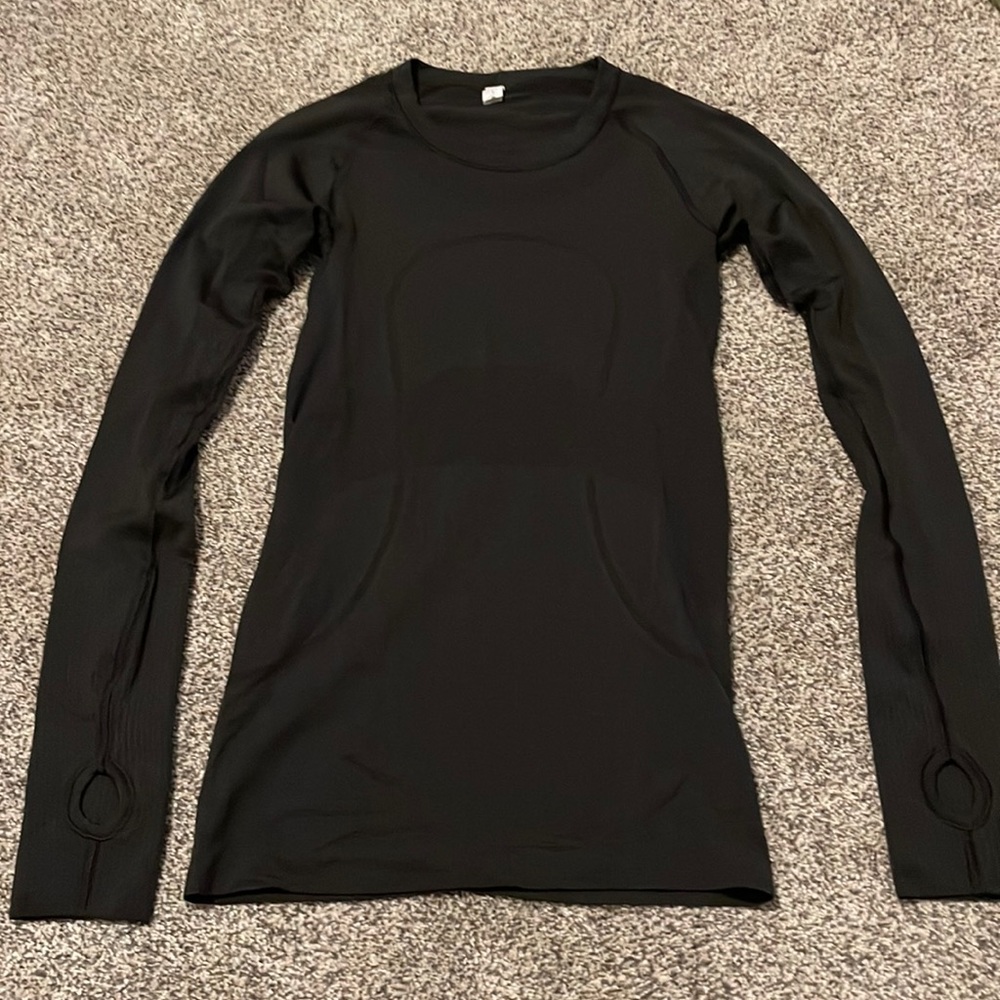Lululemon swiftly tech long sleeve